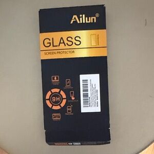 Ailun Glass Screen Protector iPhone Screen Saver Protector